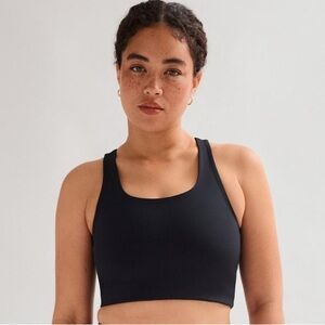 Girlfriend Collective Paloma Racerback sports bra top black color size medium